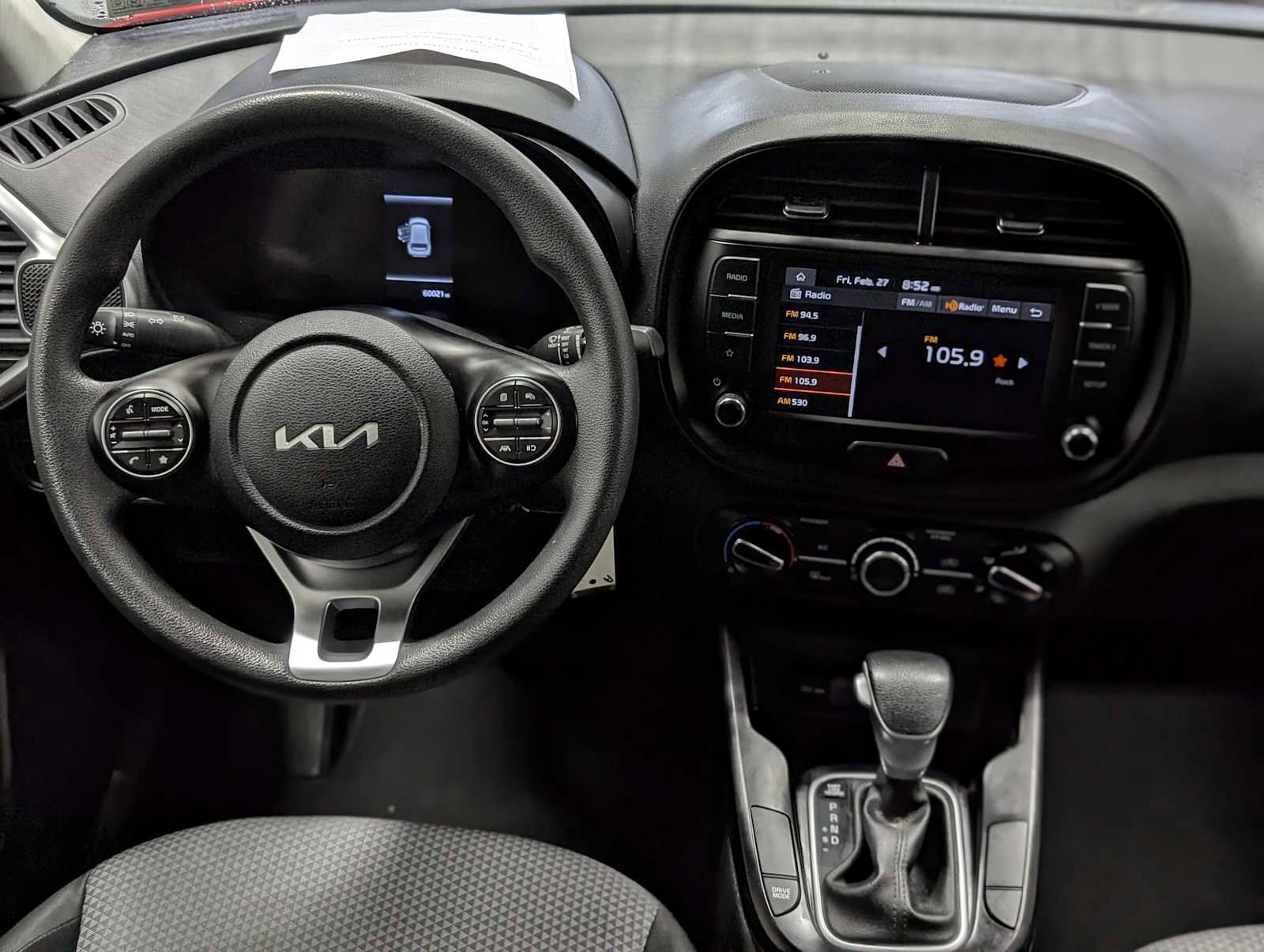 Used 2023 Kia Soul LX w/ LX Technology Package image 5