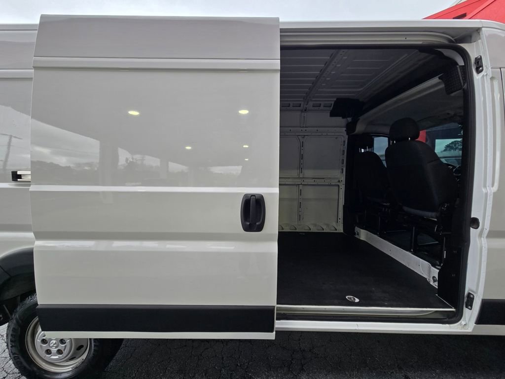 Used 2023 RAM ProMaster 2500 FWD image 24