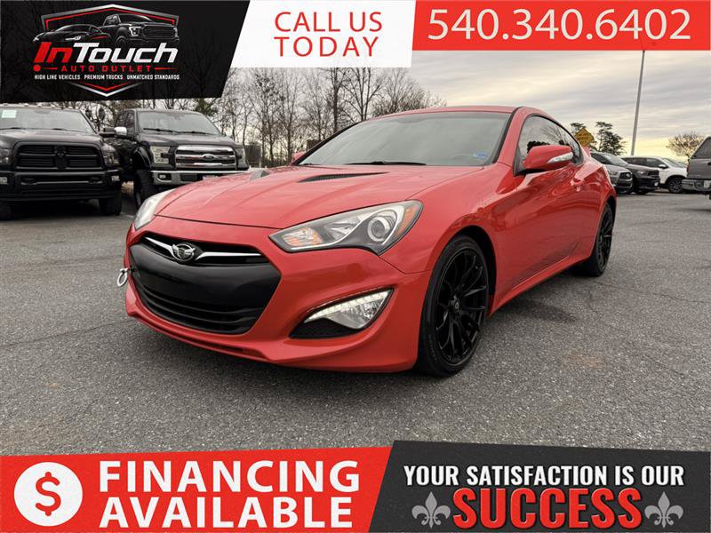 Used 2015 Hyundai Genesis 3.8 RWD image 1