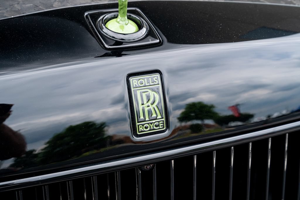 Used 2023 Rolls-Royce Phantom Sedan w/ The Phantom Package RWD image 7
