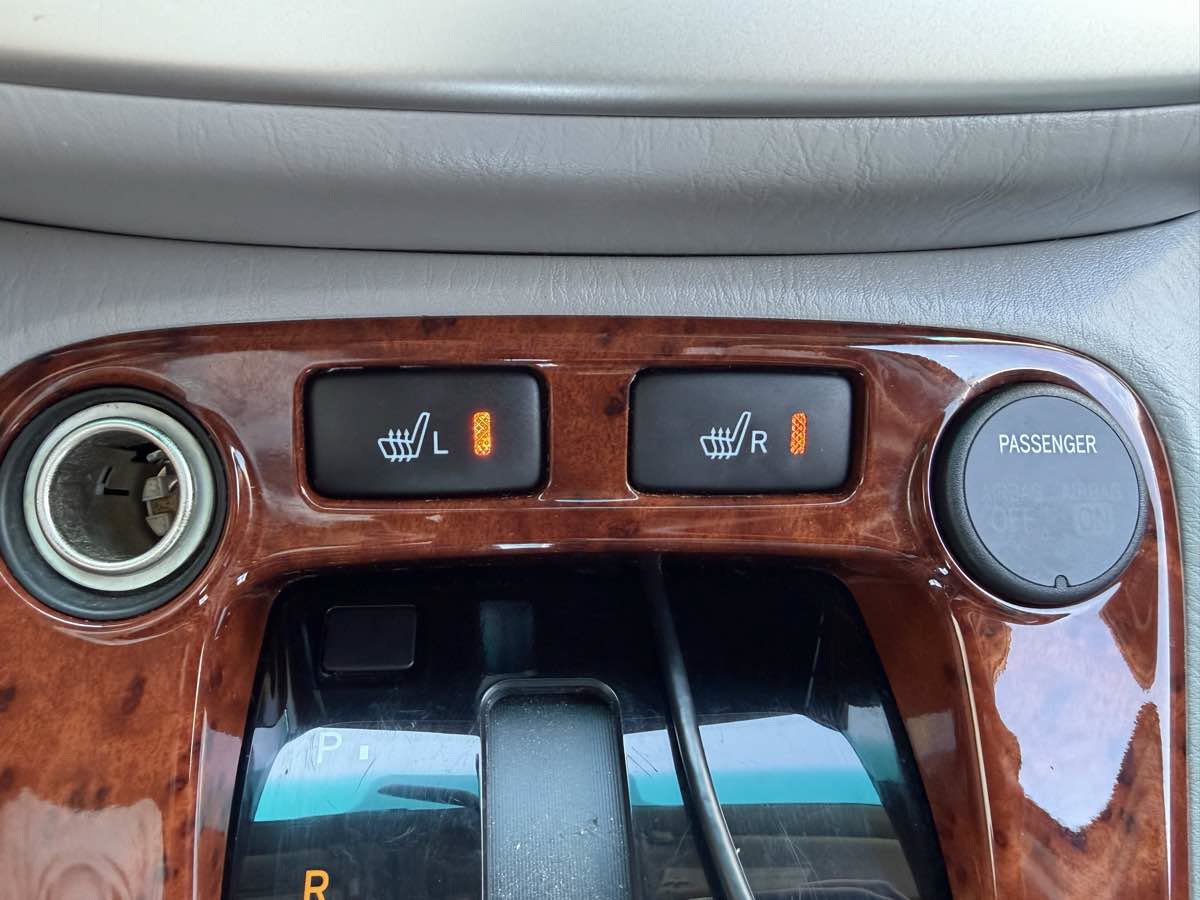 Used 2006 Toyota Highlander Limited AWD/4WD image 20