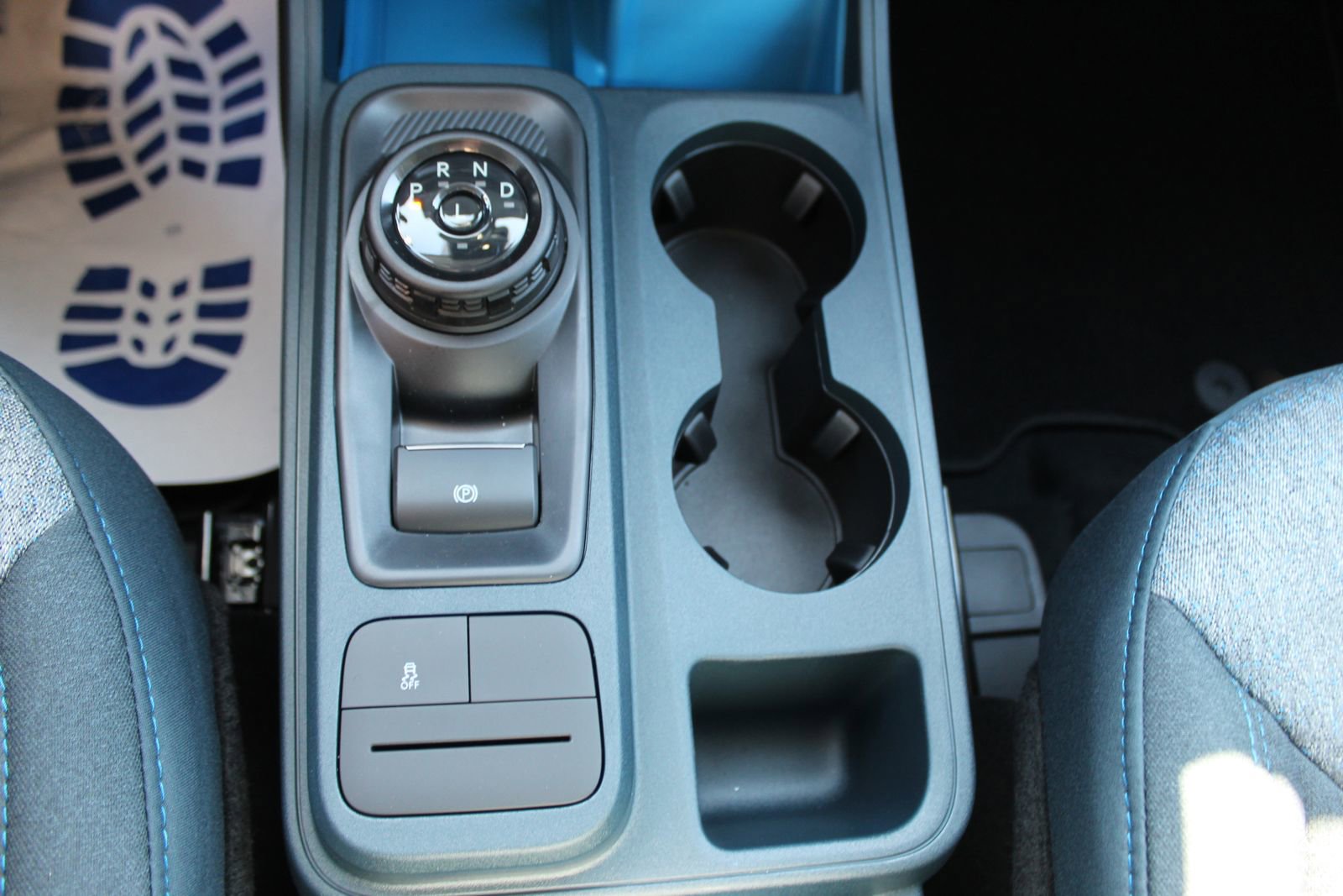 New 2025 Ford Maverick XLT image 24