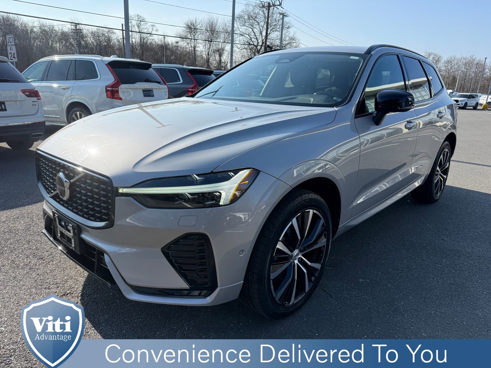 Certified 2023 Volvo XC60 B5 Plus w/ Climate Package AWD/4WD image 4