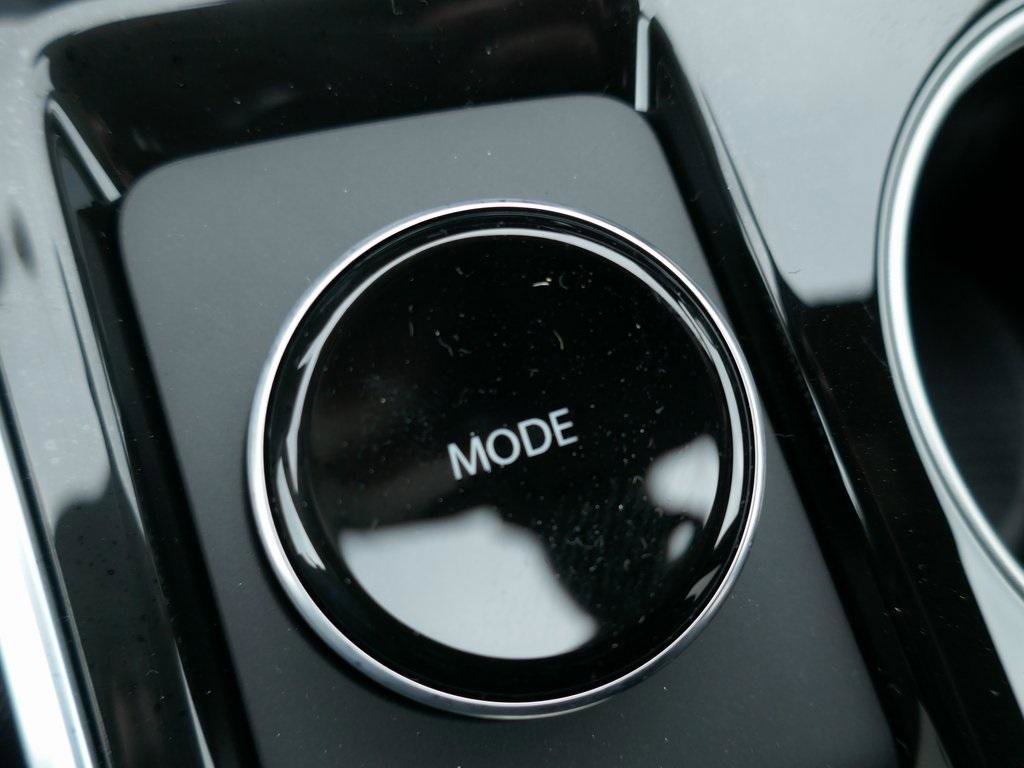 New 2026 Chevrolet Equinox LT w/ Midnight Edition image 19