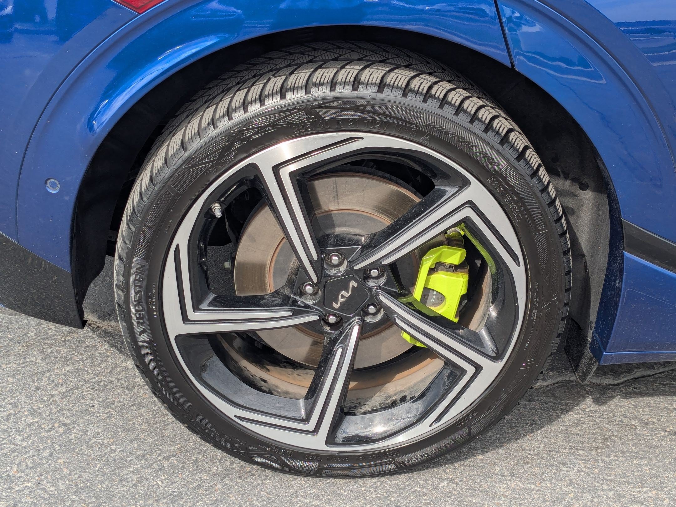 Certified 2023 Kia EV6 GT AWD/4WD image 12