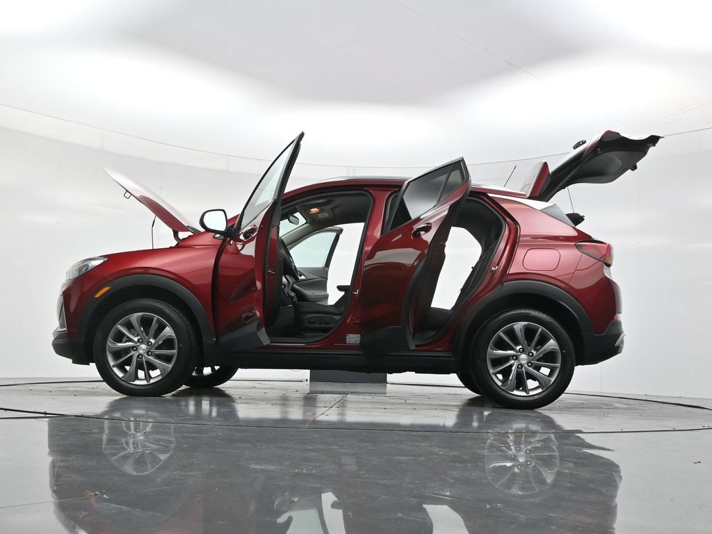 Used 2022 Buick Encore GX Select w/ Advanced Technology Package AWD/4WD image 58