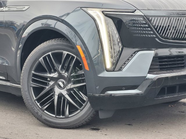 New 2025 Cadillac Escalade IQ Sport 2 w/ LPO, ONYX Package AWD/4WD image 3