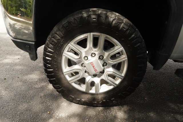 Used 2022 GMC Sierra 3500 SLT w/ SLT Premium Package AWD/4WD image 38