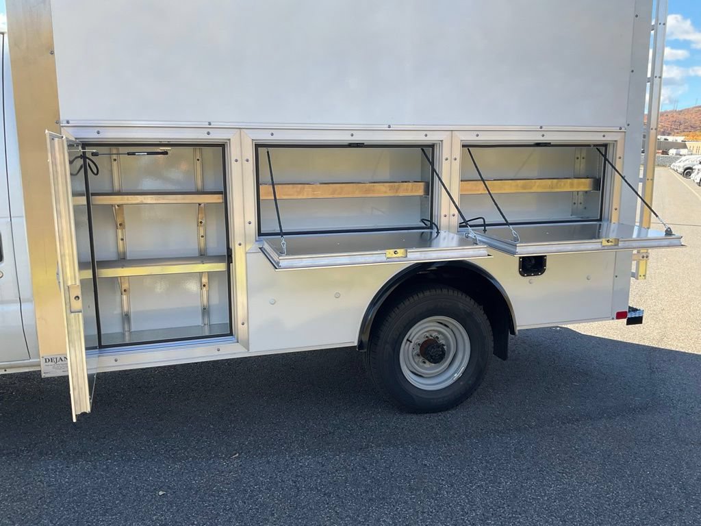 New 2026 Ford E-350 and Econoline 350 Super Duty w/ Power Equipment Group RWD image 17