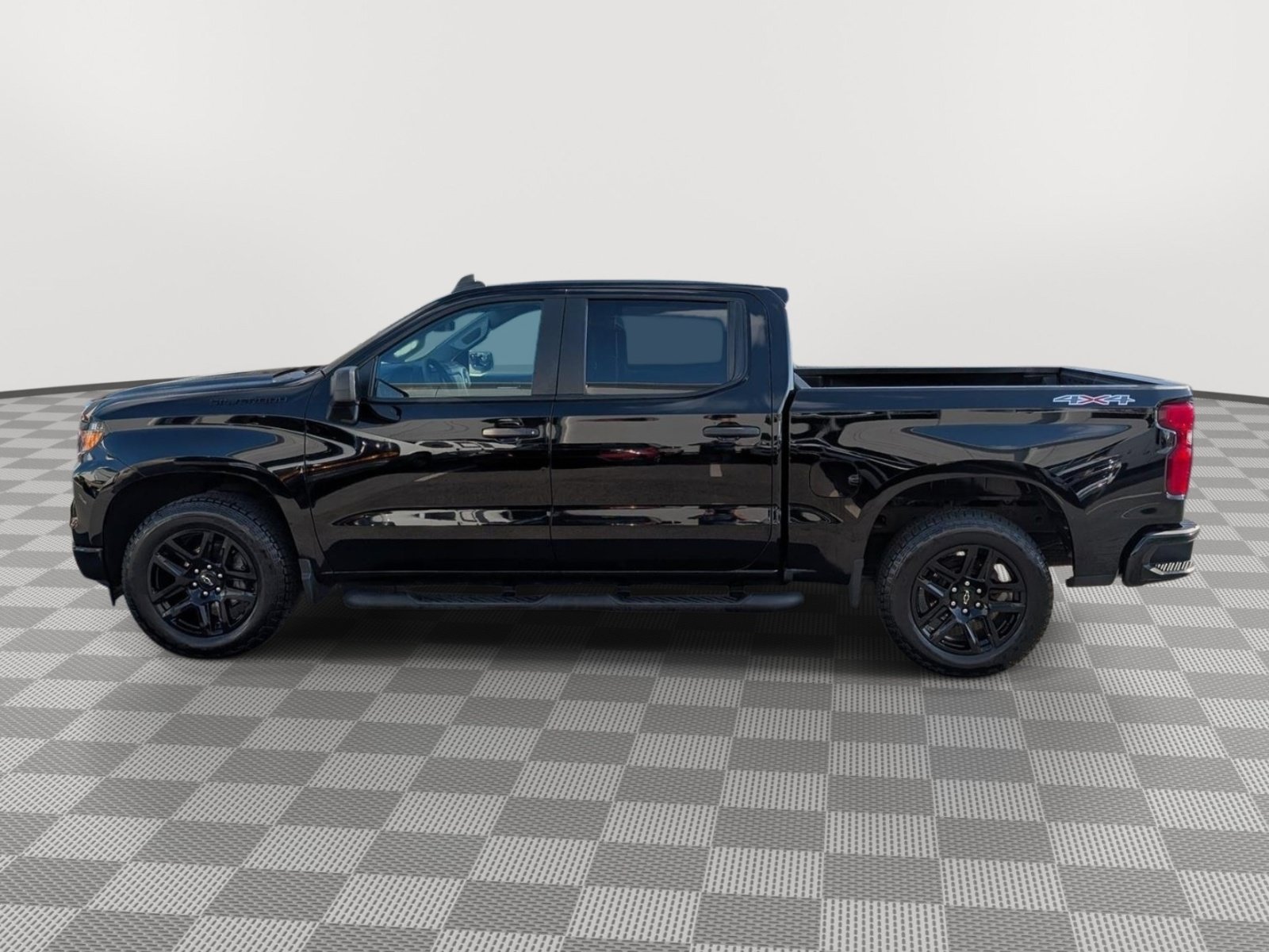 Used 2024 Chevrolet Silverado 1500 Custom w/ Turbomax Blackout Package AWD/4WD image 2