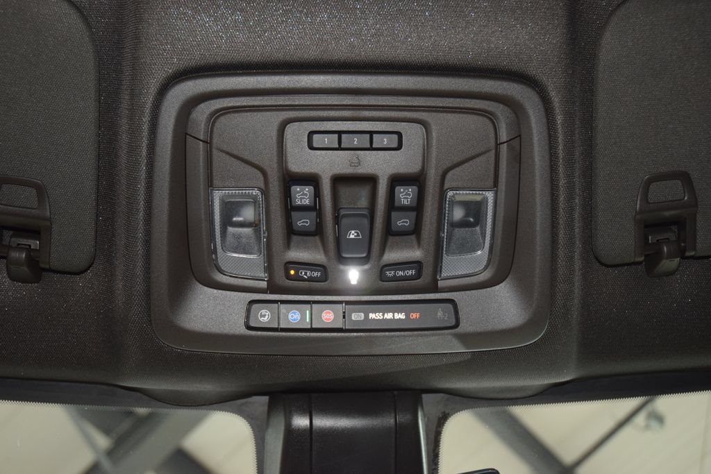 Used 2022 GMC Sierra 2500 Denali w/ Denali Ultimate Package AWD/4WD image 52