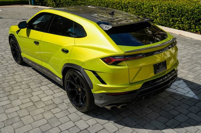 Used 2023 Lamborghini Urus Performante image 20