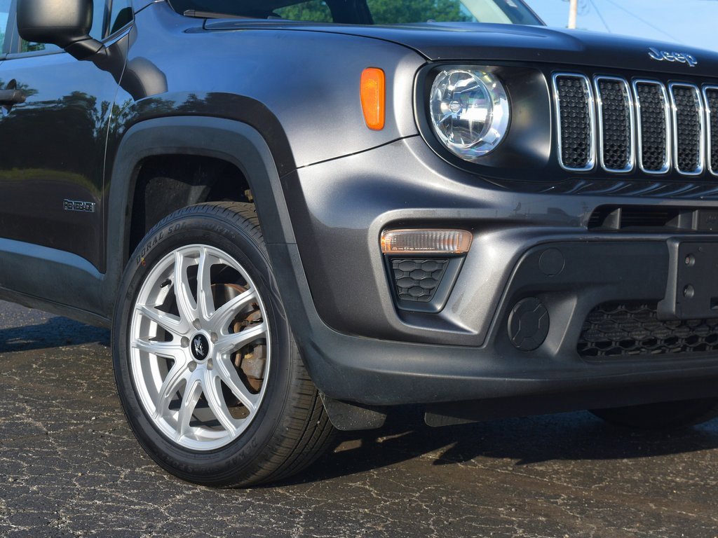 Used 2020 Jeep Renegade Sport image 3