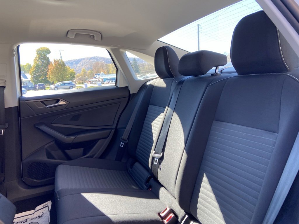 Used 2024 Volkswagen Jetta S image 25