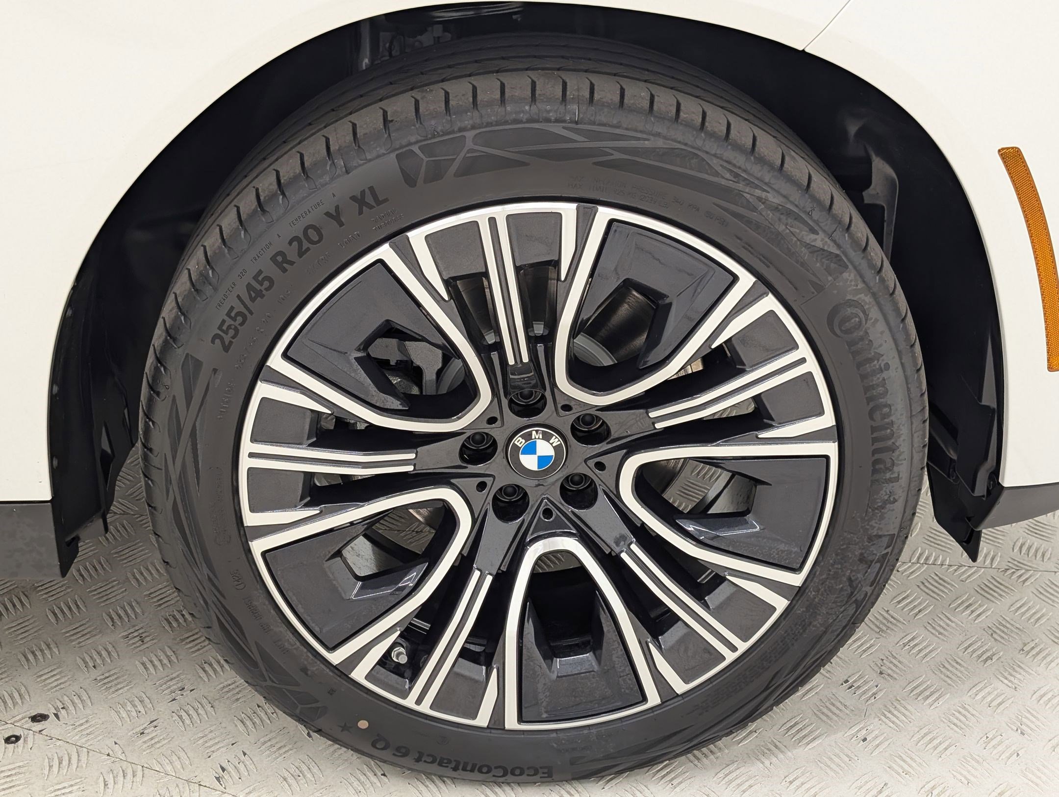 Used 2026 BMW X3 xDrive30 w/ Convenience Package AWD/4WD image 11