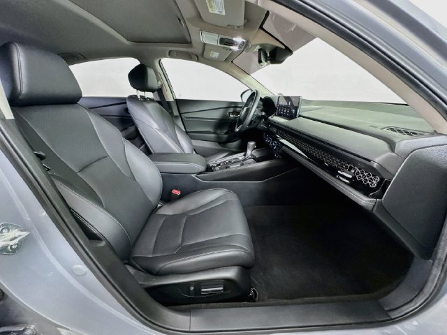Used 2024 Honda Accord Touring image 47