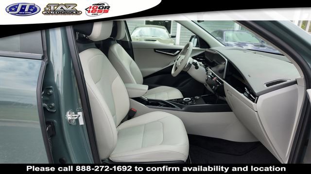 Used 2023 Kia Niro Wind FWD image 10
