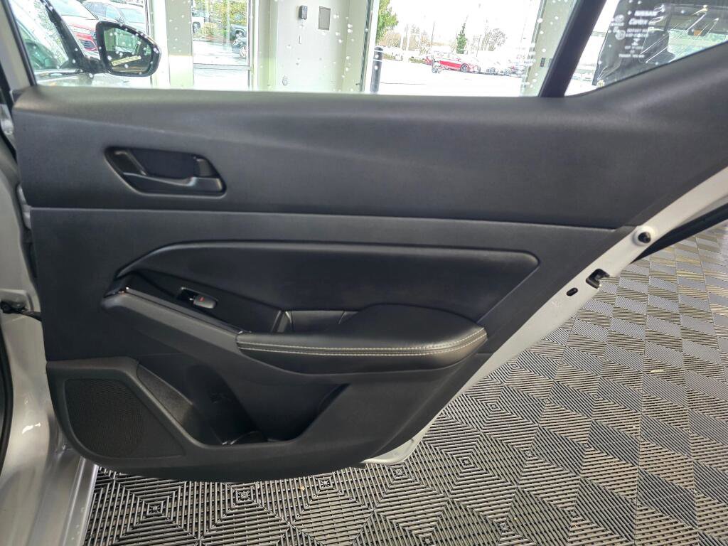 Used 2023 Nissan Altima 2.5 SV image 41