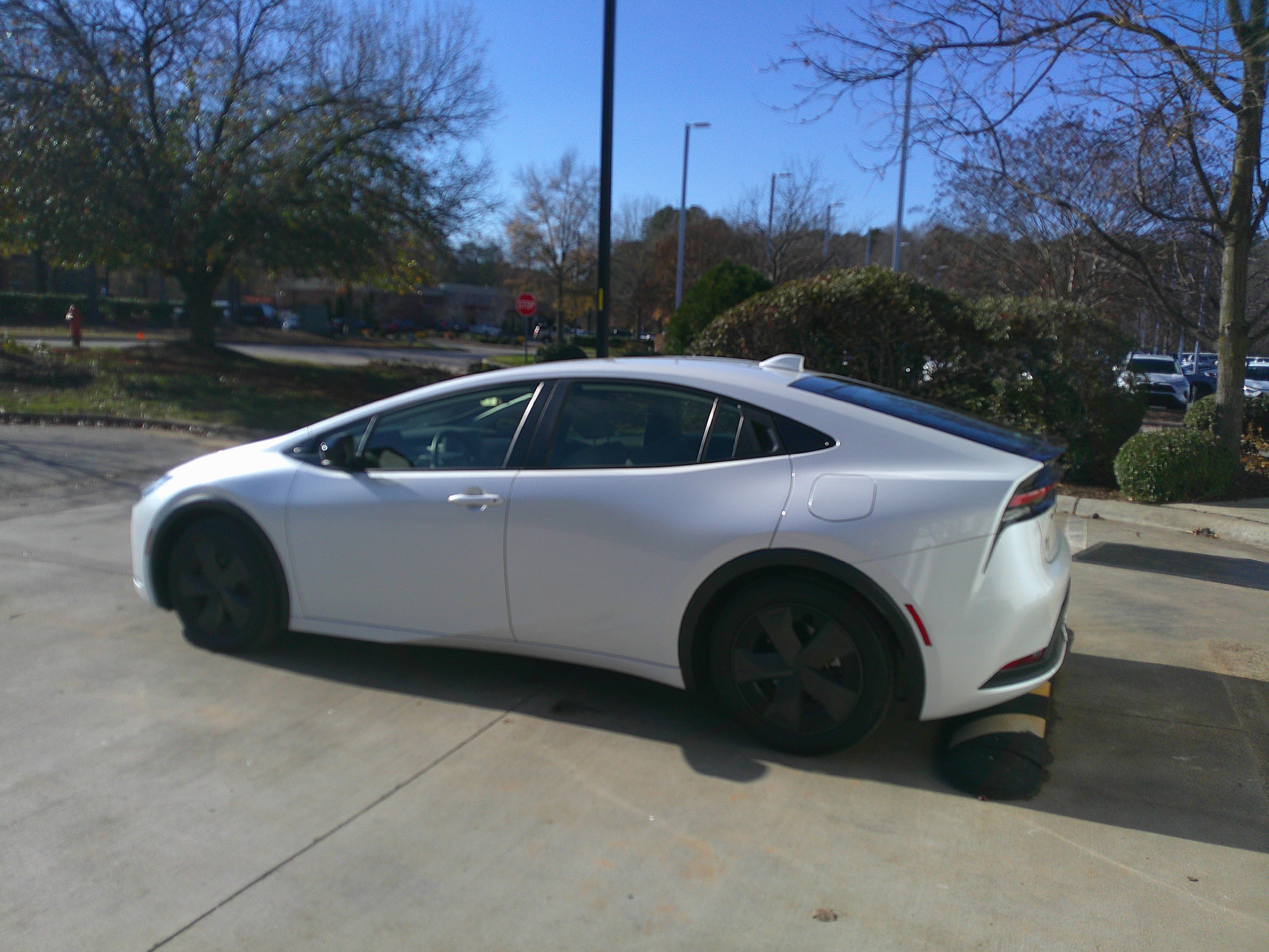 Used 2023 Toyota Prius LE image 9