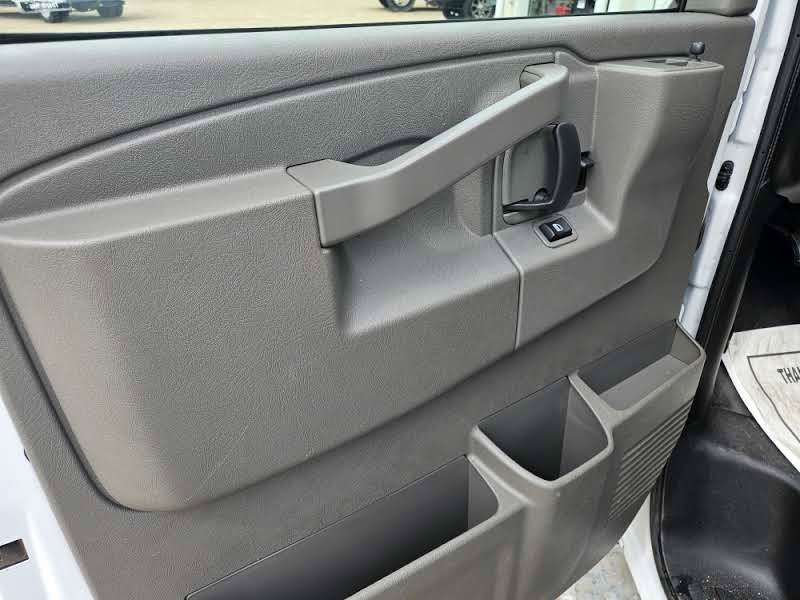 Used 2024 GMC Savana 2500 w/ Driver Convenience Package RWD image 13