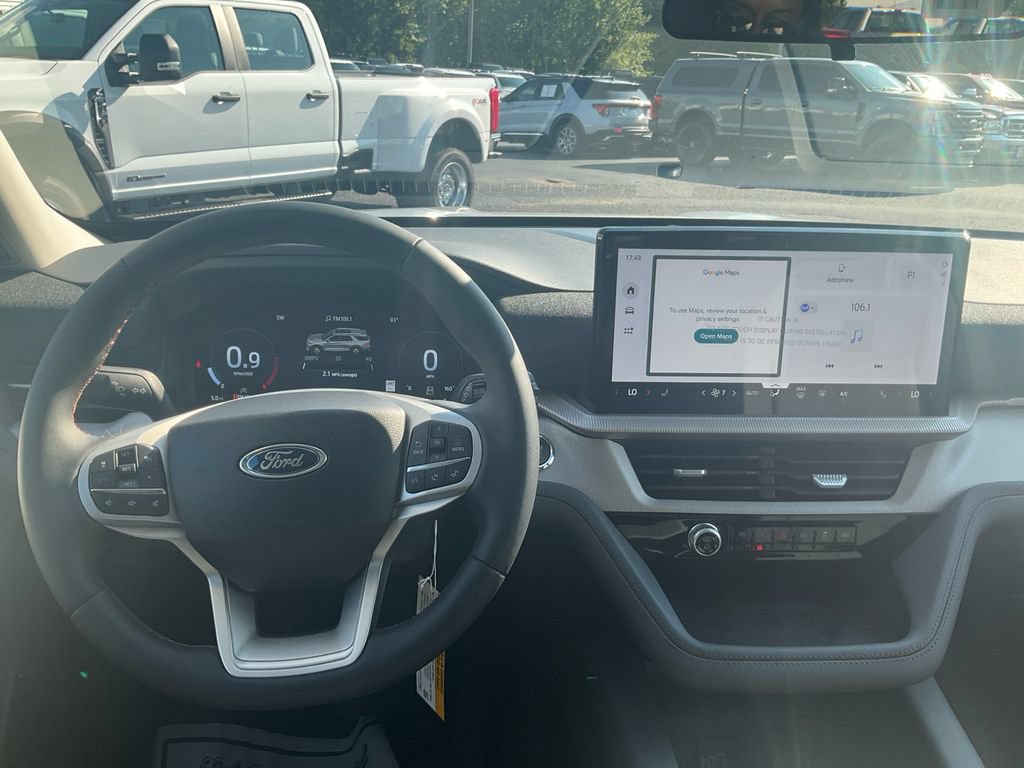 New 2026 Ford Explorer Active RWD image 20