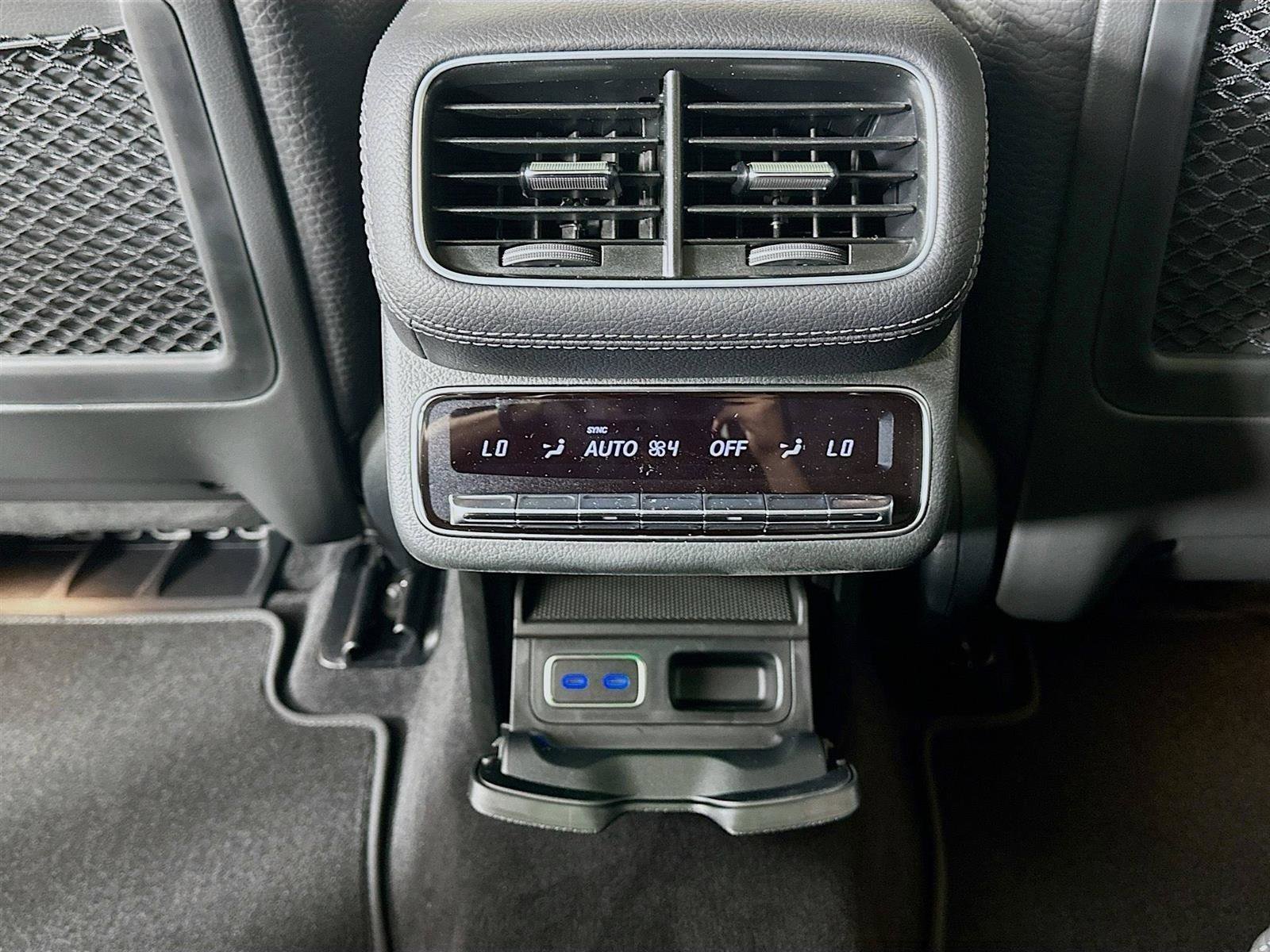 Used 2026 Mercedes-Benz GLS 580 4MATIC image 33