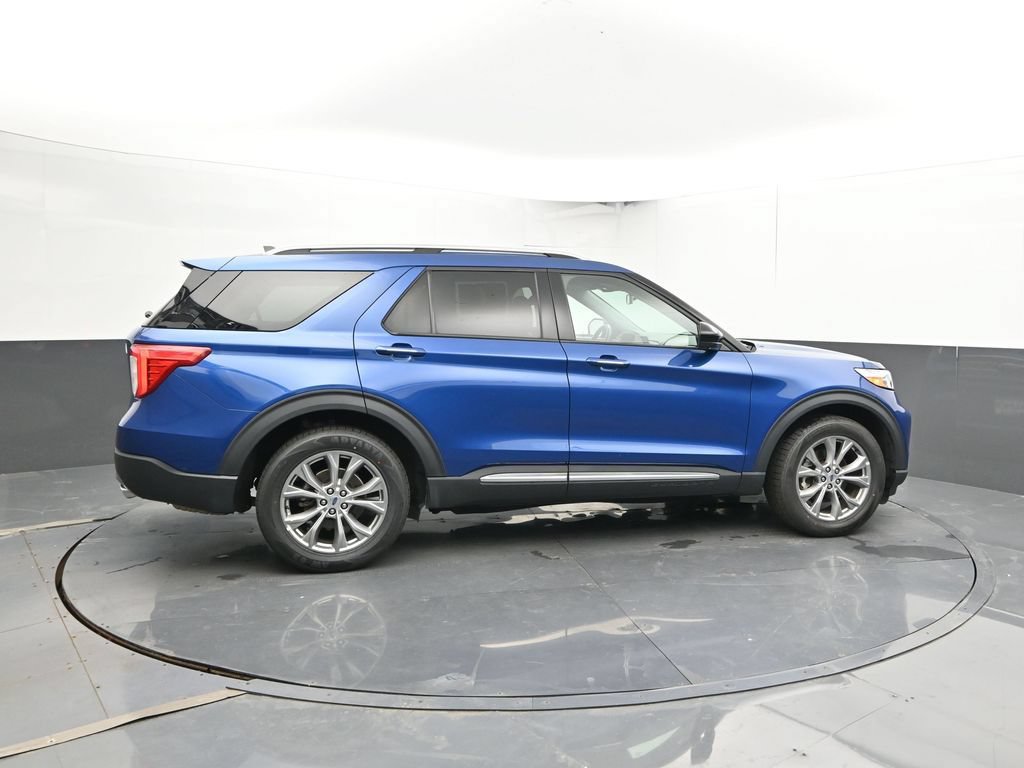 Used 2023 Ford Explorer Limited AWD/4WD image 13