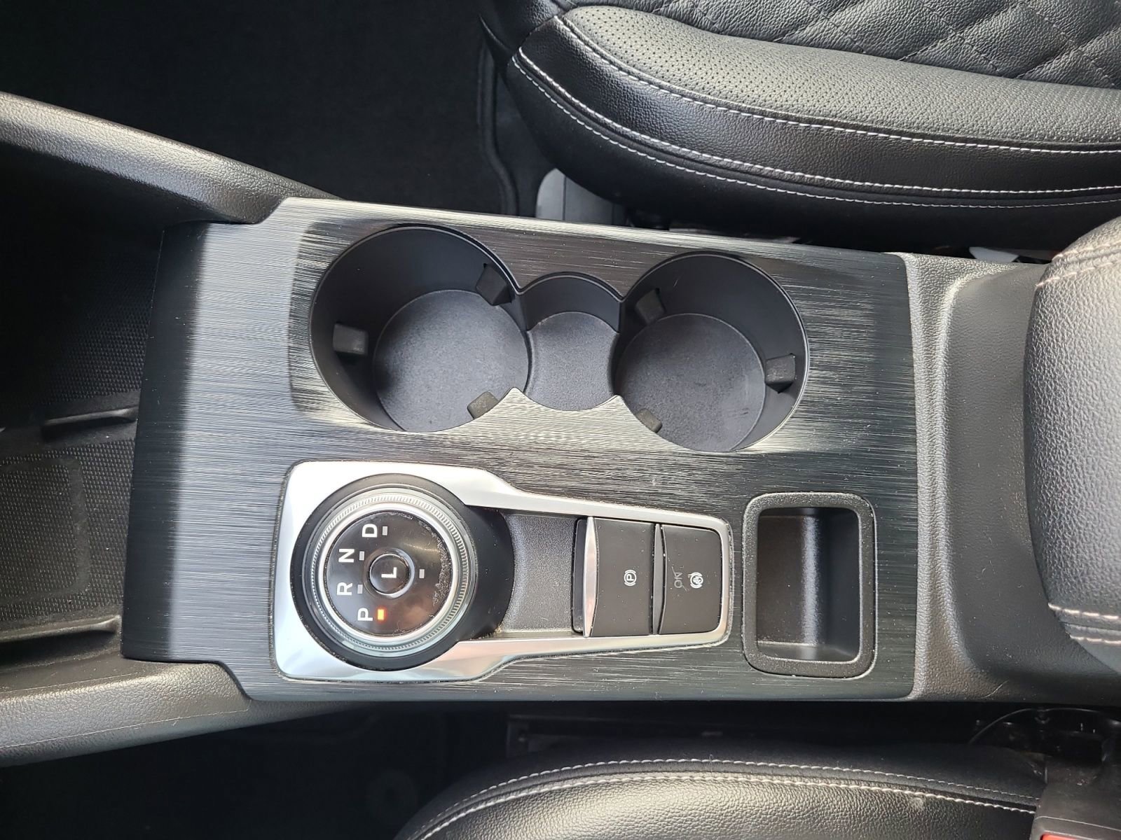 Used 2023 Ford Escape Platinum w/ Premium Technology Package image 25