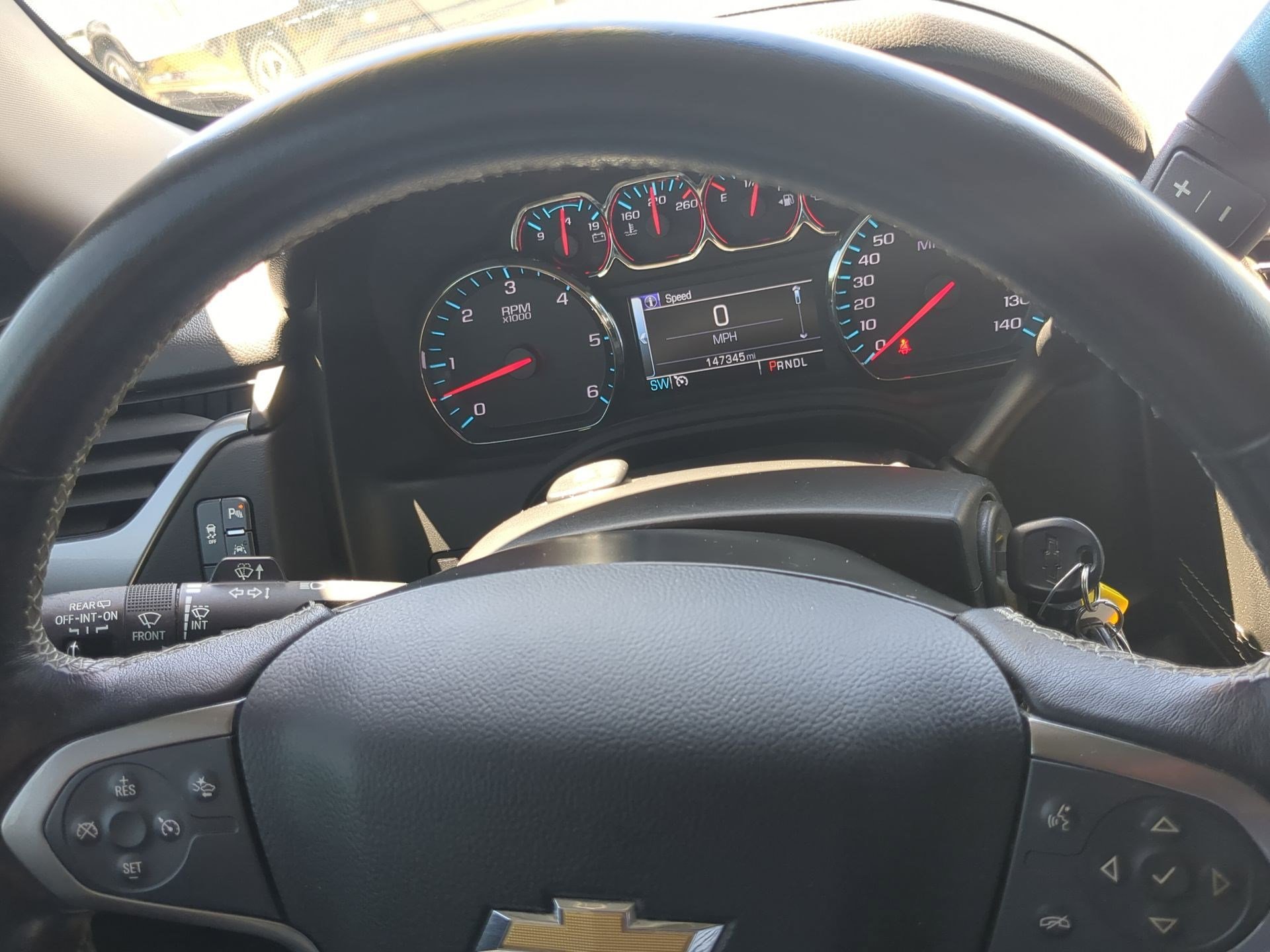 Used 2019 Chevrolet Suburban LT RWD image 12