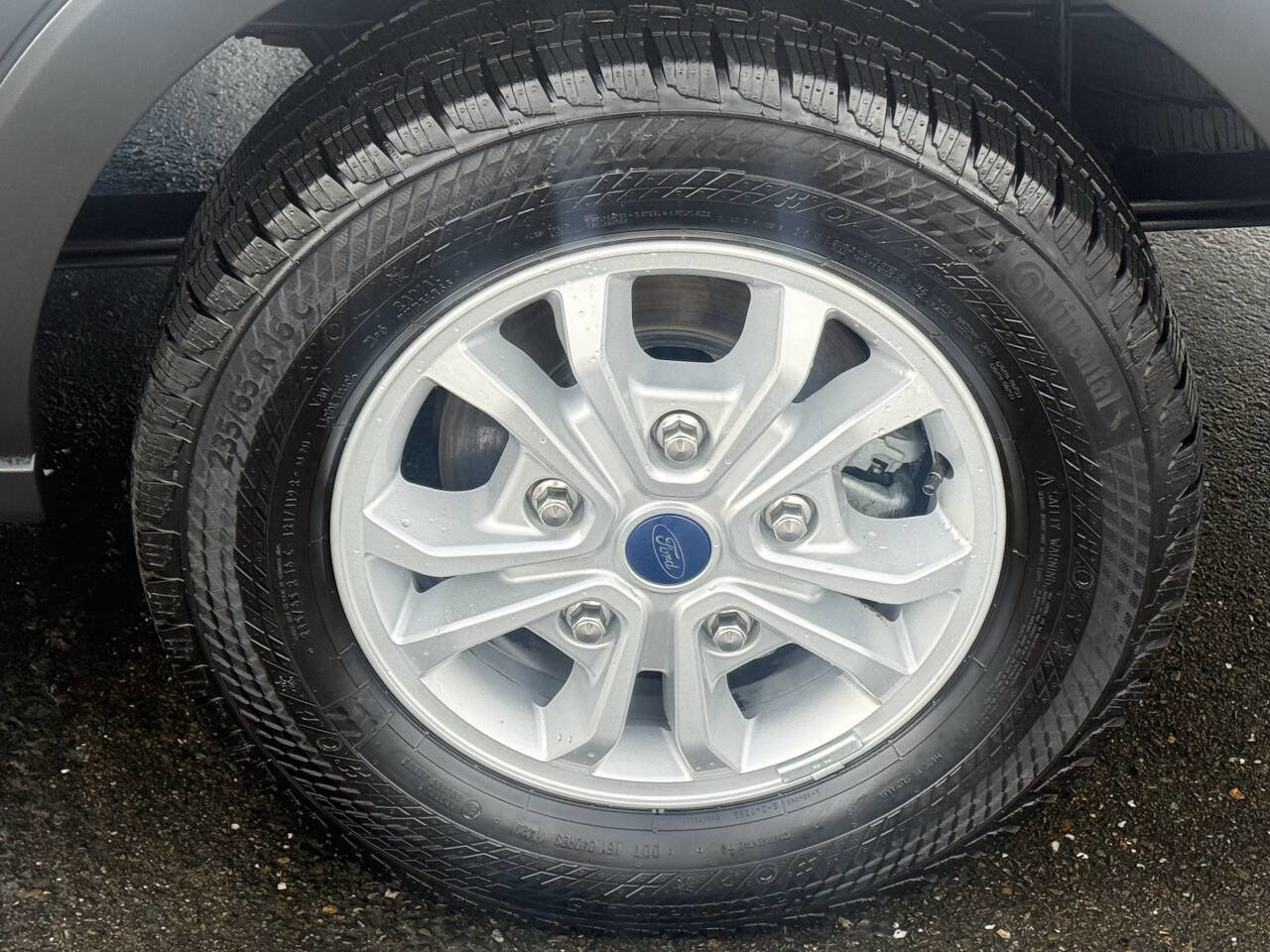 Used 2023 Ford Transit 350 XLT image 13