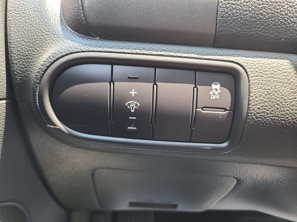 Used 2017 Kia Forte LX FWD image 29