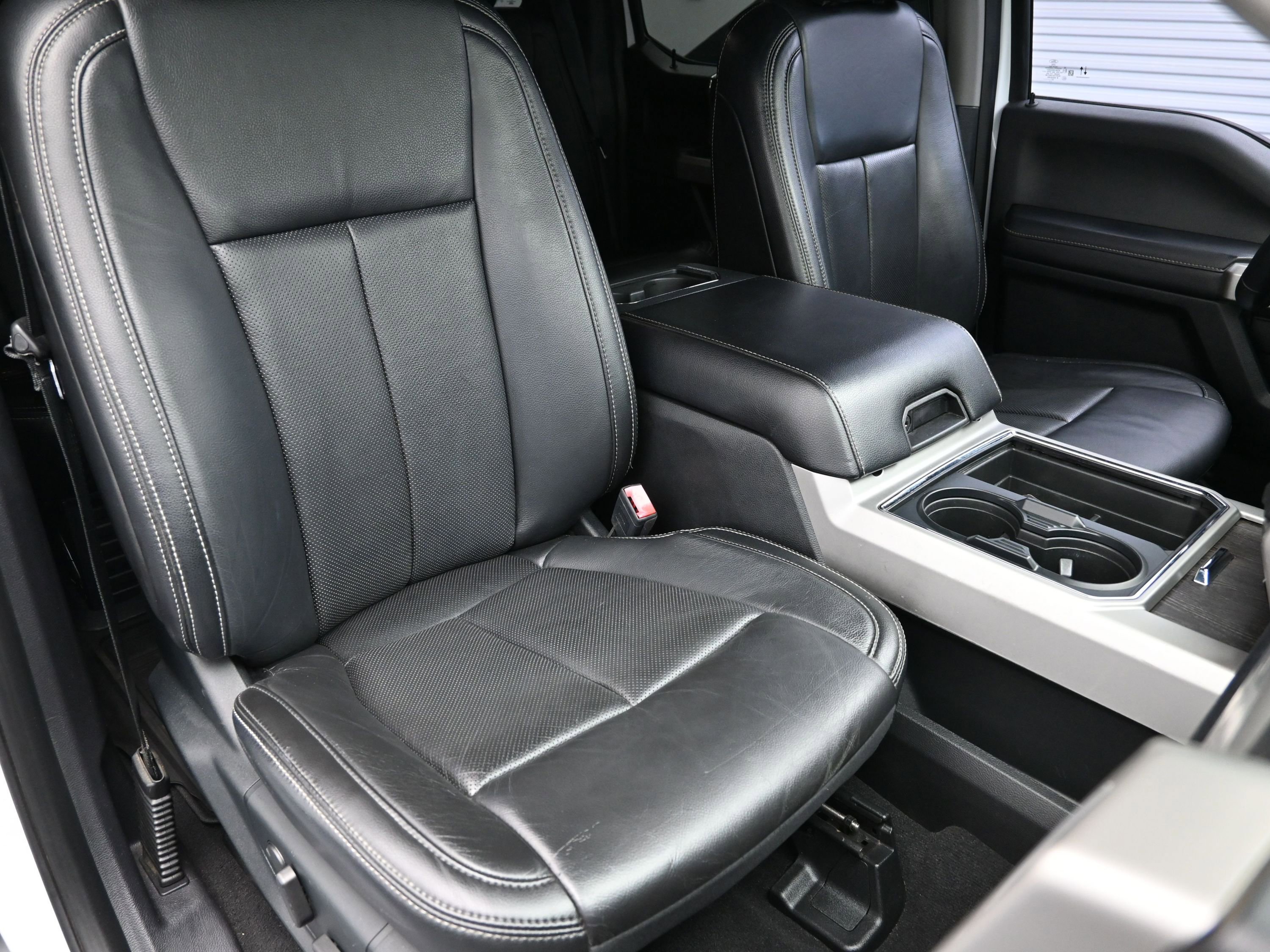 Used 2020 Ford F250 Lariat w/ Lariat Ultimate Package image 41