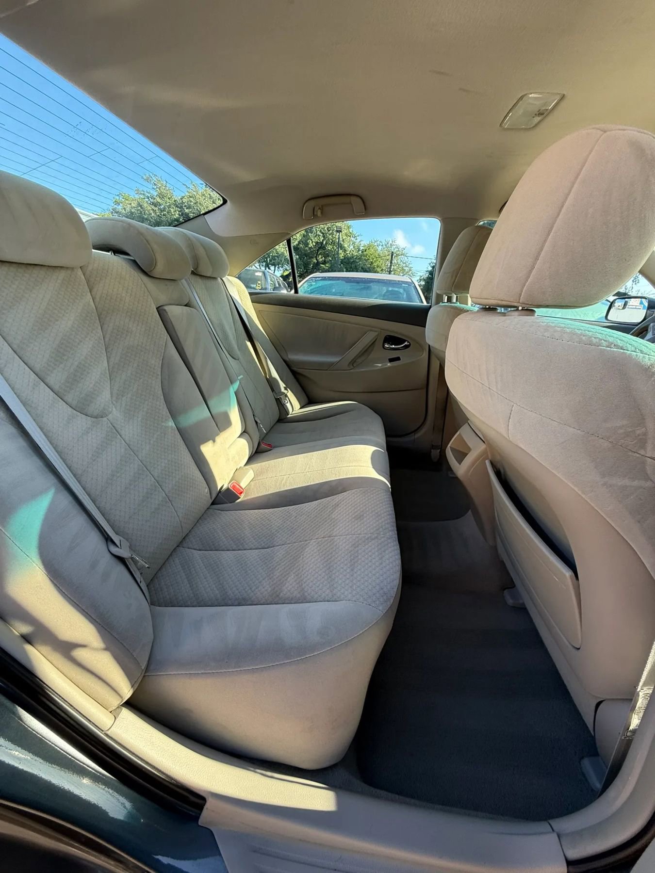 Used 2009 Toyota Camry LE FWD image 15