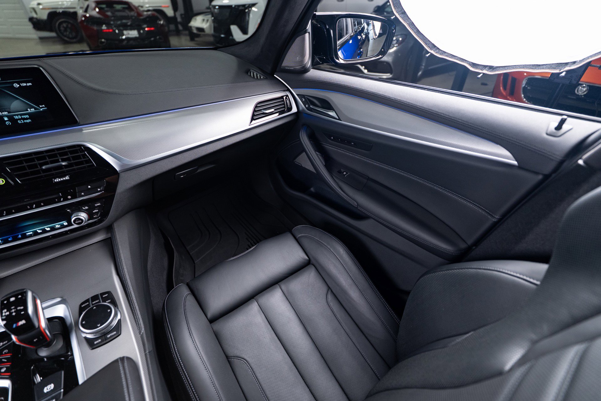 Used 2019 BMW M5 w/ Executive Package image 71