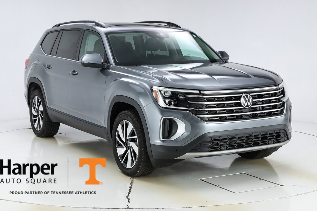 Used 2025 Volkswagen Atlas SE w/ Panoramic Sunroof Package FWD image 55