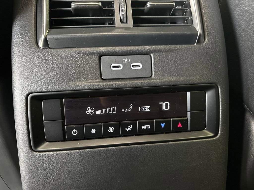 Used 2025 MAZDA CX-30 AWD 2.5 S w/ Preferred Package image 32