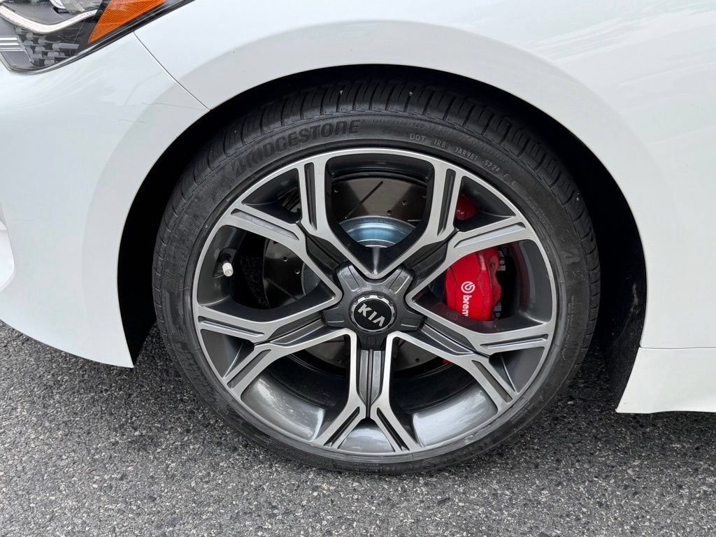 Used 2019 Kia Stinger GT1 RWD image 13