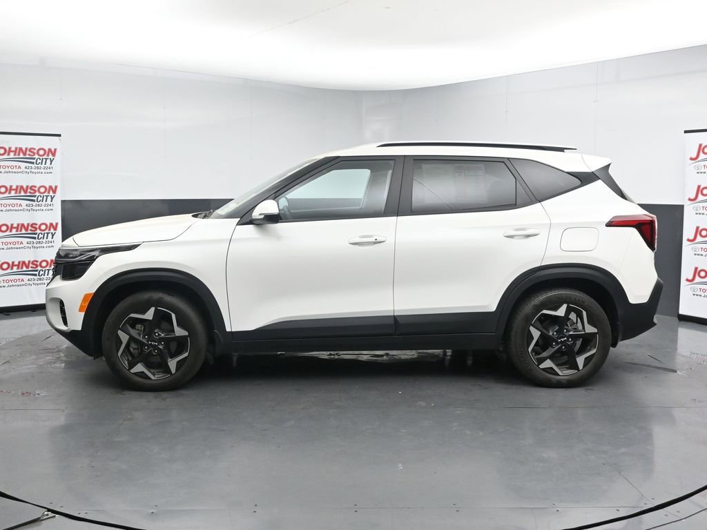 Used 2025 Kia Seltos S image 5