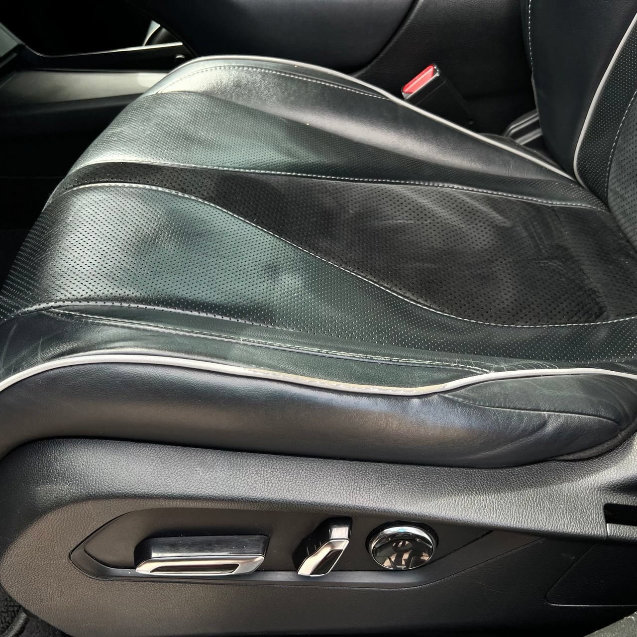 Used 2019 Acura RDX A-Spec FWD image 22