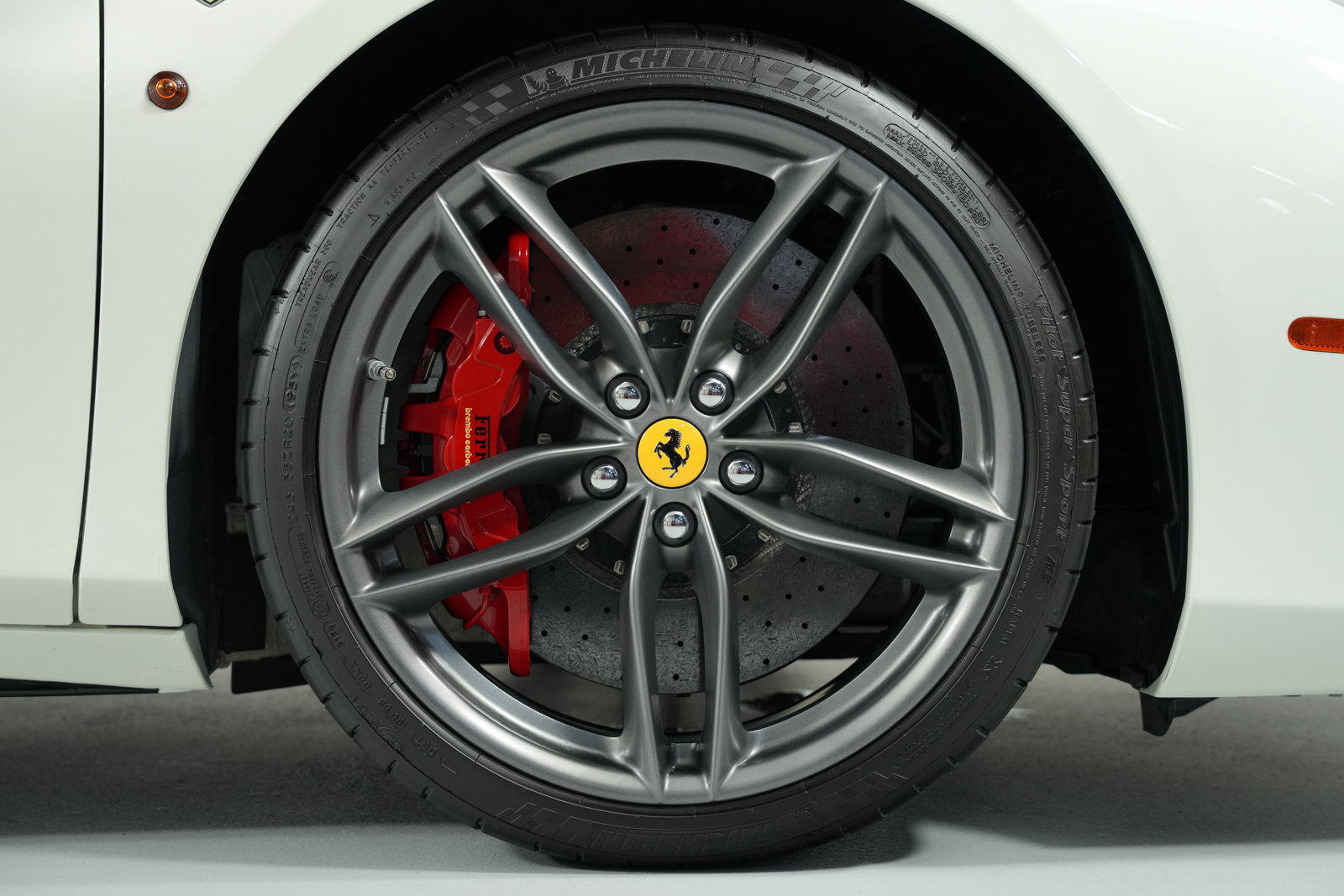 Certified 2017 Ferrari 488 Spider RWD image 18