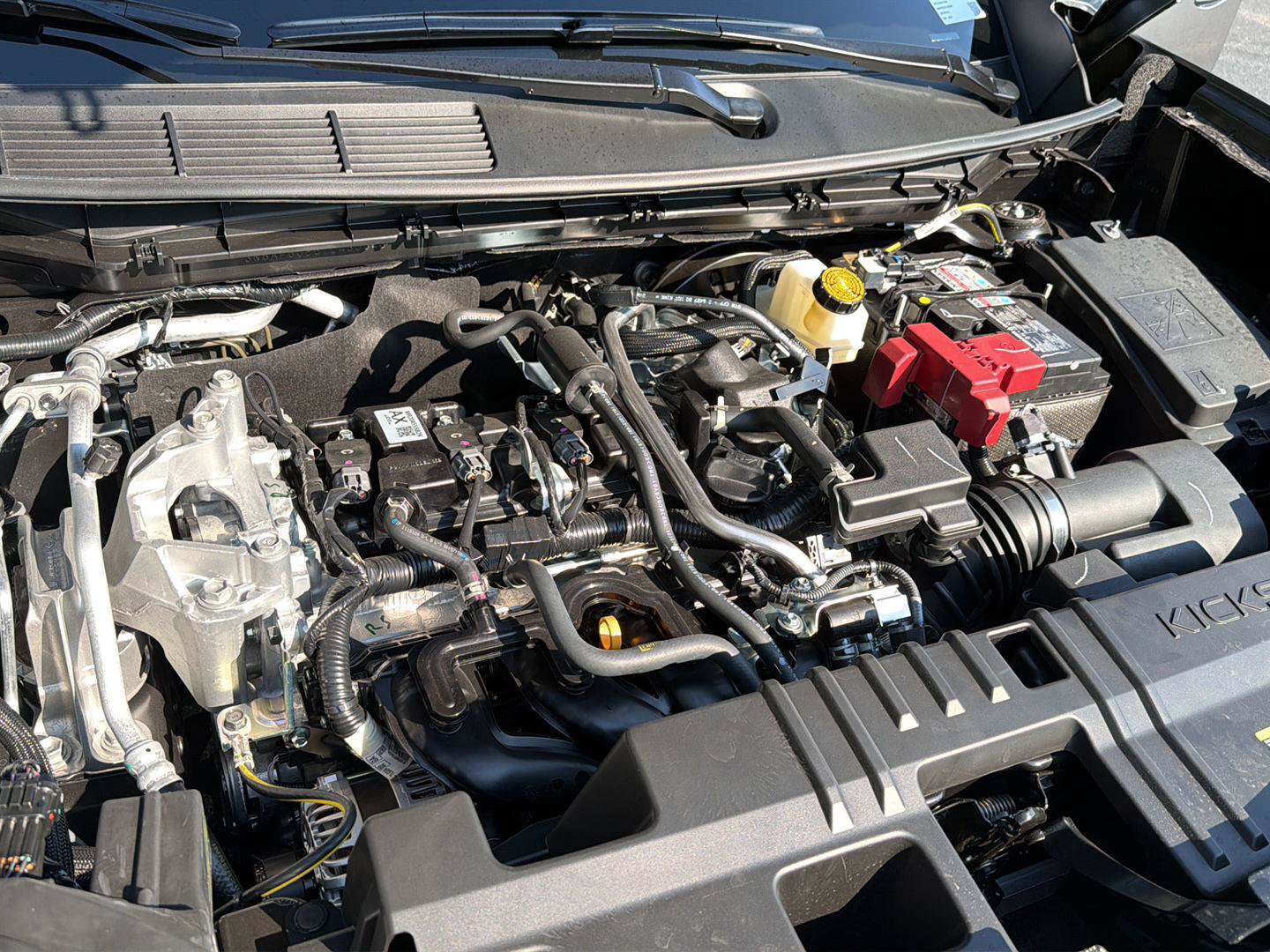 New 2026 Nissan Kicks SV w/ Cold Weather Package FWD image 31