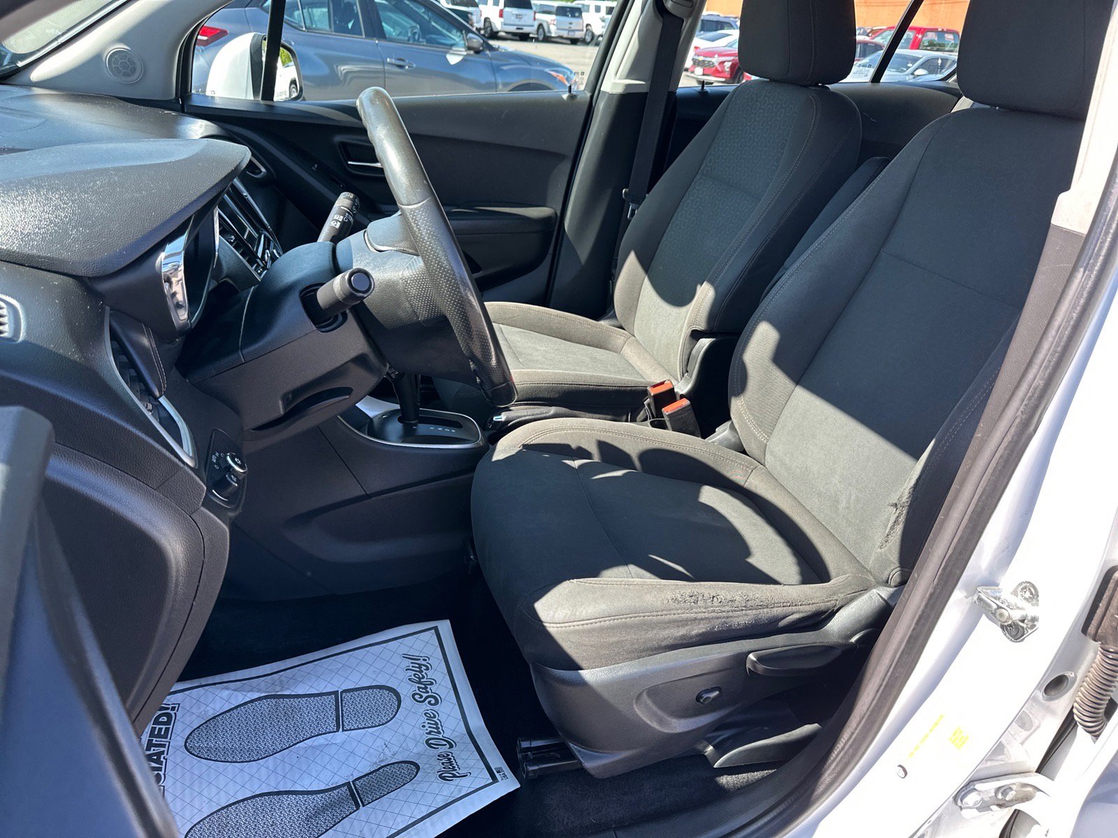 Used 2018 Chevrolet Trax LS AWD/4WD image 15