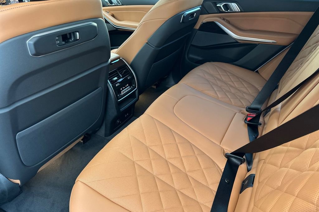 New 2026 BMW X5 xDrive40i image 12