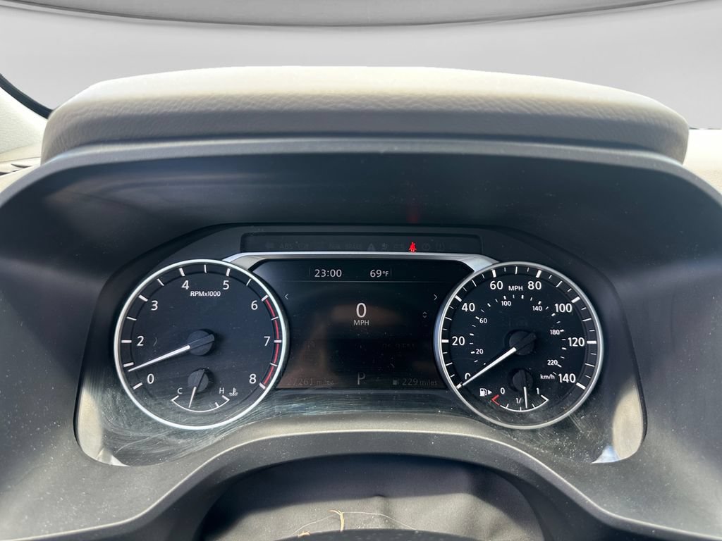 Used 2021 Nissan Rogue SV AWD/4WD image 25