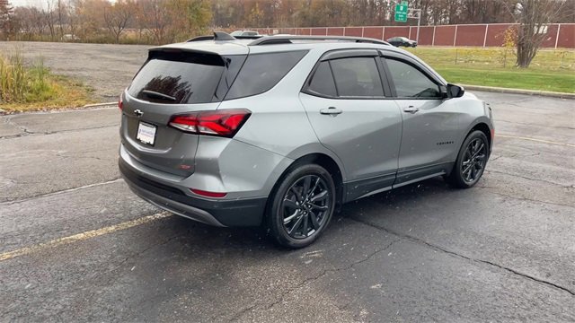Certified 2024 Chevrolet Equinox RS w/ LPO, Floor Liner Package image 8