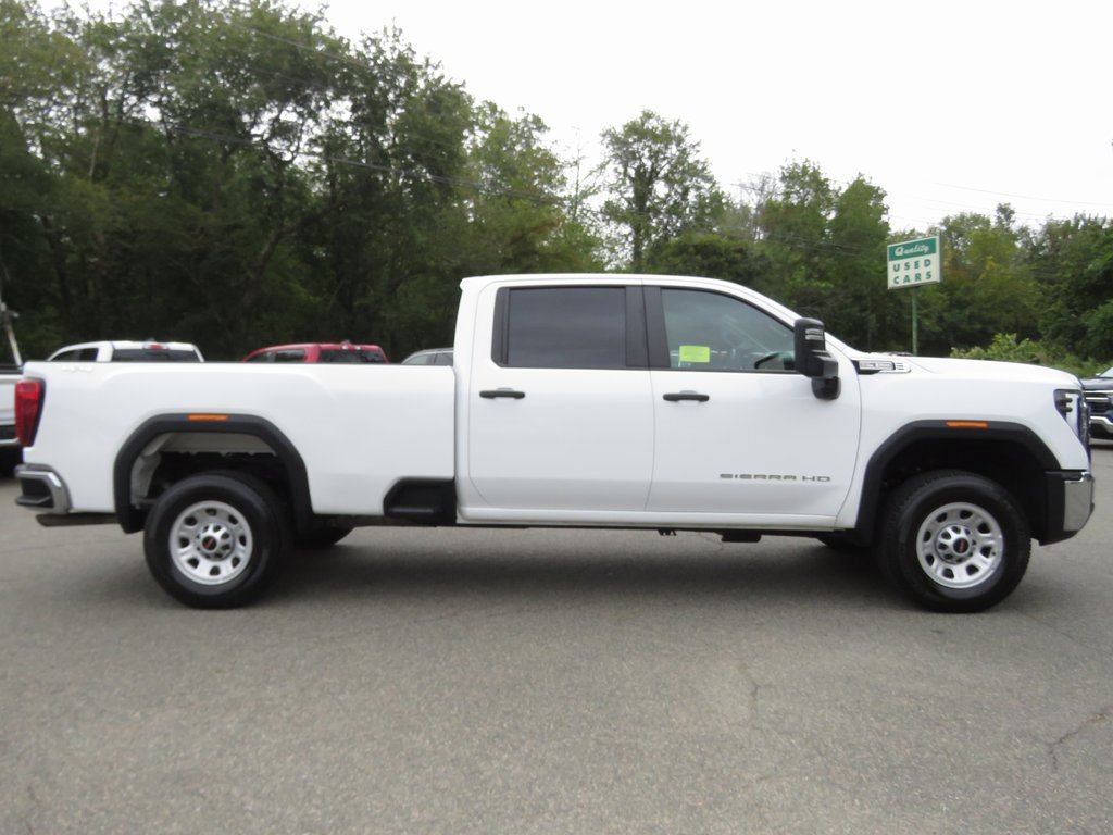 Used 2024 GMC Sierra 3500 Pro w/ Convenience Package image 5