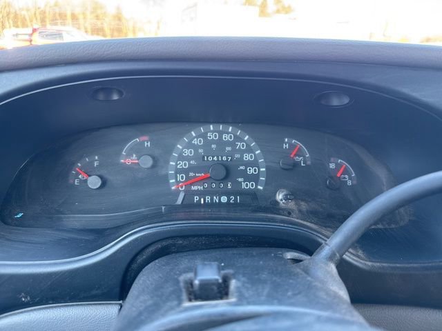 Used 2001 Ford E-350 and Econoline 350 XLT RWD image 13