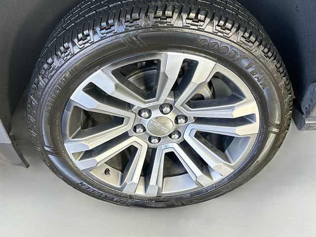 Used 2019 GMC Yukon Denali w/ Denali Ultimate Package AWD/4WD image 17