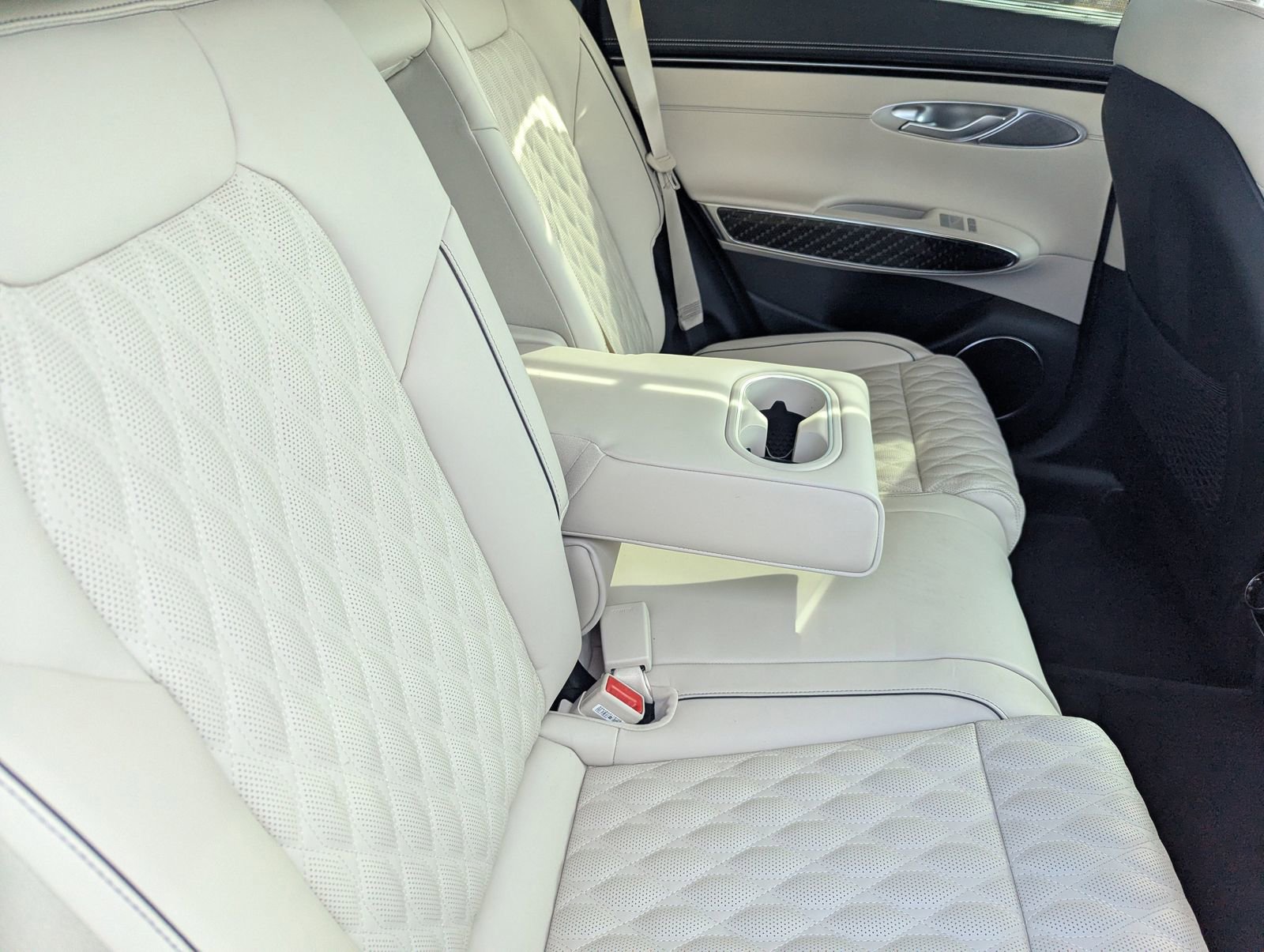 Used 2025 Genesis GV70 3.5T Sport w/ Sport Prestige Package image 13