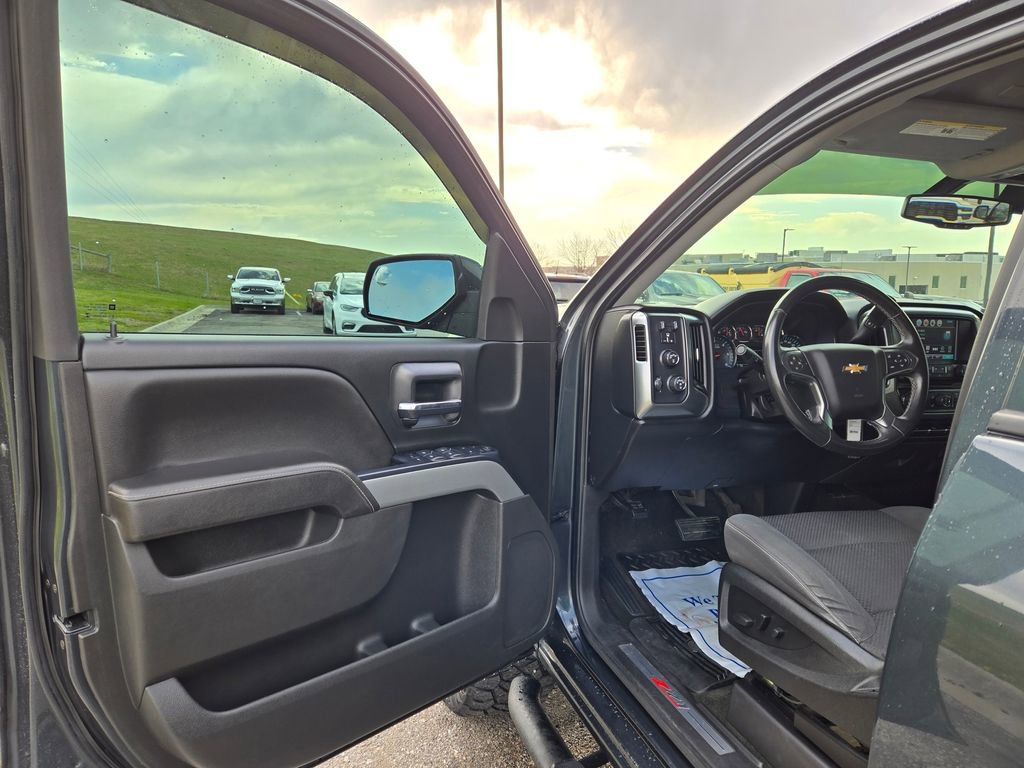 Used 2017 Chevrolet Silverado 1500 LT w/ All Star Edition image 12